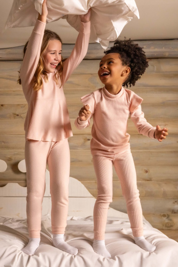 Pijama melange rosa infantil blusa com babado